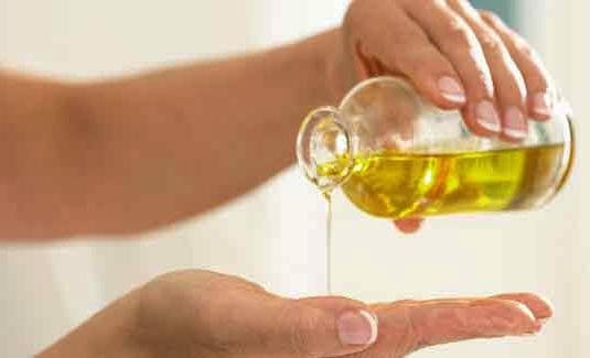 OIL: WHAT YOUR SKIN MIGHT BE LACKING - ecologica Skincare of Malibu
